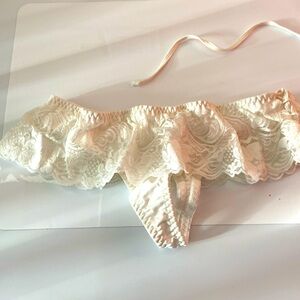 Rhonda Shear sexy thong panties size M